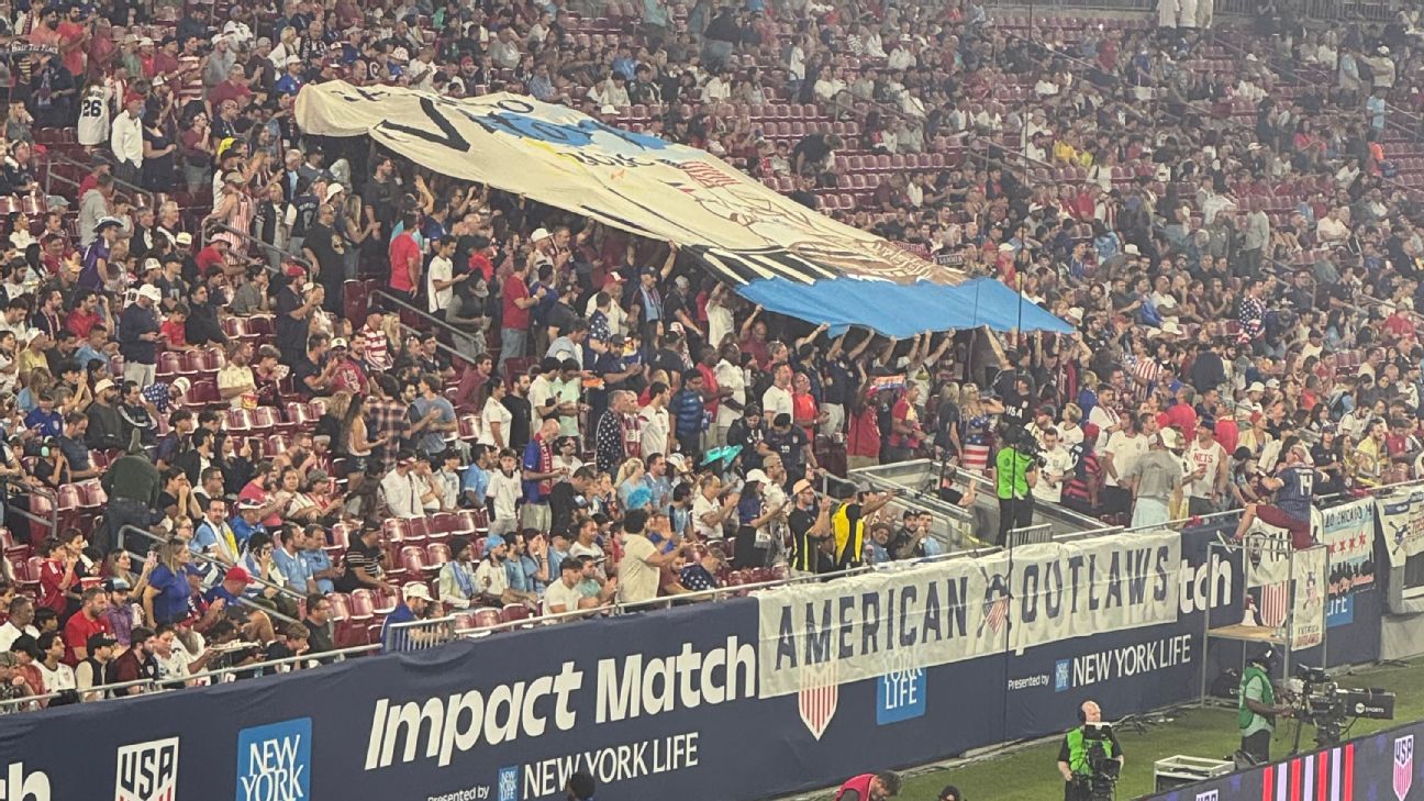 美国球迷组织世界杯主题巨型 tifo 的诞生内幕